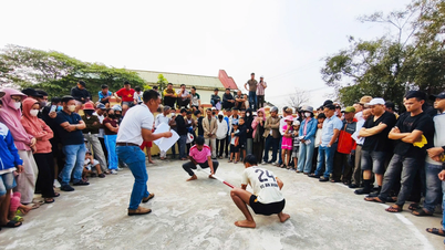 'Menjaga api' budaya rakyat tetap menyala melalui permainan musim semi.