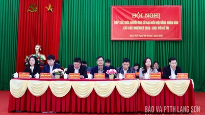 Candidates for the Provincial People's Council met with voters in Doan Ket and Tan Tien communes.