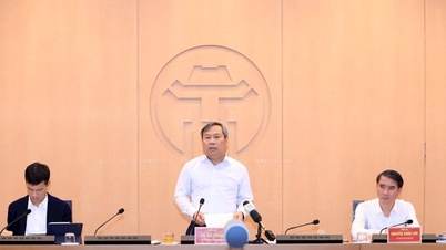 수도 개발에 박차를 가하기 위해 공공 투자 자금의 집행을 가속화해야 합니다.