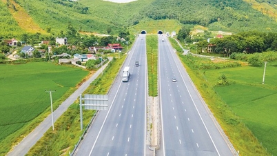 Planen omfattar uppgradering och utbyggnad av över 2 800 km motorvägar.