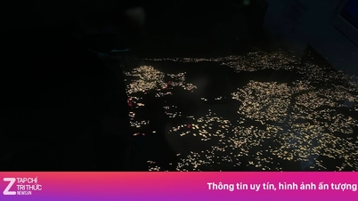Pemandangan 'aneh' dari jendela pesawat dalam penerbangan Hanoi-Ho Chi Minh City setelah Tết.