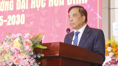 Førsteamanuensis Bui Anh Tuan er rektor ved Hoa Binh-universitetet.
