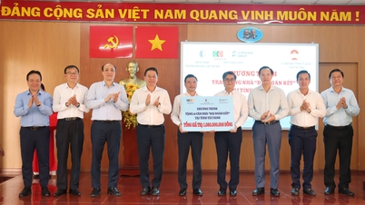 Η Tay Ninh δωρίζει 18 σπίτια της «Μεγάλης Αλληλεγγύης».