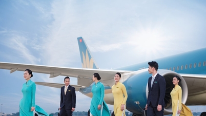 Vietnam Airlines está reclutando a más de 1.200 auxiliares de vuelo, ampliando las oportunidades laborales para los trabajadores jóvenes.