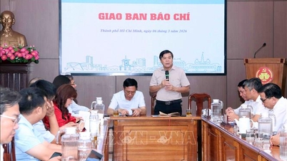 ត្រូវមានភាពសកម្មក្នុងការដោះស្រាយស្ថានភាពដែលមិននឹកស្មានដល់ណាមួយនៅថ្ងៃបោះឆ្នោត។