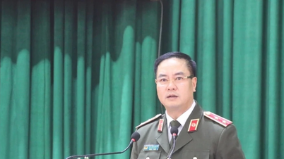 Lieutenant General Pham Cong Nguyen, candidate for the 16th National Assembly: Committed to dedicating all his strength and intellect to the voters.