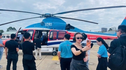 Ho Chi Minh Şehri, şehrin havadan görünümünü sunan helikopter turlarına yeniden başladı.