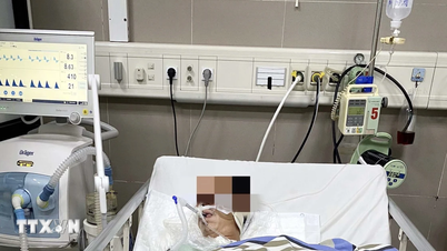 Ho Chi Minh City: 18 people hospitalized suspected of chlorine gas poisoning.