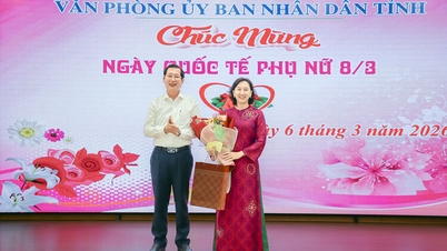 An Giang Eyaleti Halk Komitesi Ofisi, Uluslararası Kadınlar Günü'nün 116. yıldönümünü anmak için bir toplantı düzenledi.