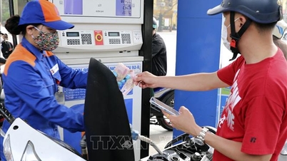 Министерство промышленности и торговли активирует план поставок топлива в связи с ожидаемым конфликтом на Ближнем Востоке.