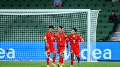 A seleção feminina vietnamita enfrenta um dilema na escolha de uma estratégia.
