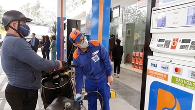 O fornecimento de gasolina e diesel permanece estável, sem escassez para atender à demanda do consumidor.