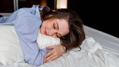 Nhịn ăn 3 giờ trước khi đi ngủ cải thiện sức khỏe ra sao?