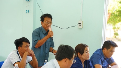 Para kandidat Dewan Rakyat Provinsi Lam Dong bertemu dengan para pemilih di komune Vinh Hao.