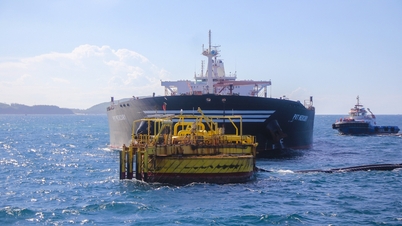 Petrovietnam est autorisée à acheter, vendre et importer/exporter du pétrole brut et des matières premières pour la production pétrolière.