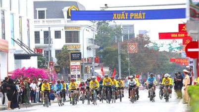 นักกีฬามากกว่า 700 คนเข้าร่วมการแข่งขันจักรยานและครอสคันทรี "กลับสู่ดินแดนแห่งดอกไม้ฮวาบัน - เดียนเบียนฟู" ประจำปี 2026 เมื่อเร็วๆ นี้