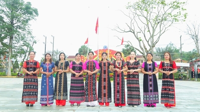 Da Nang: Brokadtyger i livfulla färger under Ao Dai-veckan