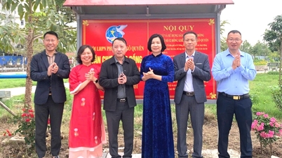 Inauguration du « terrain de jeux communautaire » dans le quartier résidentiel 52, Dong Khe