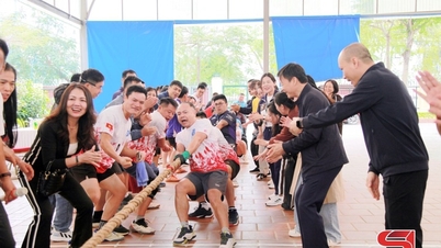 กรมประกันสังคมจังหวัดซอนลาจัดกิจกรรมแลกเปลี่ยนกีฬา