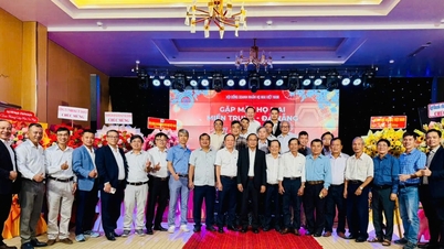 Vietnam Mai Aile İşletmeleri Konseyi, 2026 Ay Takvimi Yeni Yılı'nın (At Yılı) başlangıcında bir toplantı düzenledi.