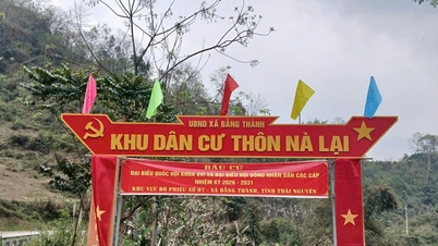 タイグエン省バンタインコミューン：国家の大祭典前の賑やかな雰囲気。