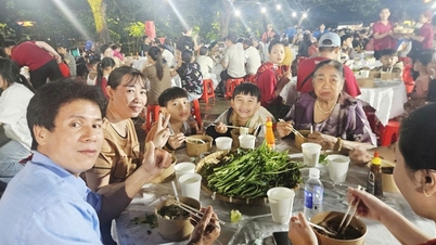 12,000 free bowls of pho for workers, laborers, and students in Ho Chi Minh City.