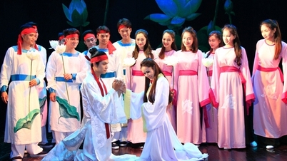 Teater Drama Kebangsaan Vietnam mempersembahkan karya-karya yang cemerlang.