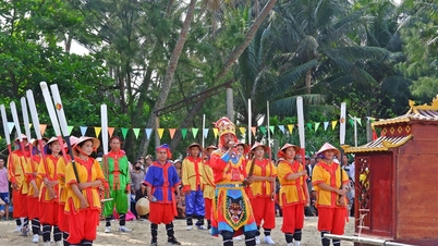 থুয়ানে মাছ ধরার উৎসব। একটি জেলে গ্রাম ব্যস্ততায় ভরপুর।