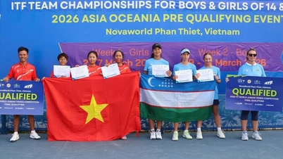 베트남 여자 14세 이하 팀이 ITF 세계 주니어 결승 예선 라운드 진출권을 확보했습니다.