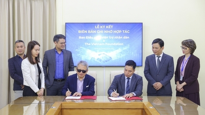 PACCOM og Vietnam Foundation fremmer digital utdanning i skoler ved grensen.