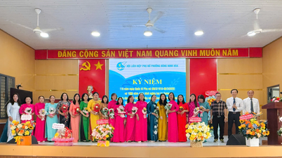 La Unión de Mujeres del Barrio Dong Ninh Hoa organizó el concurso "Mujeres talentosas: desafíos y brillo".