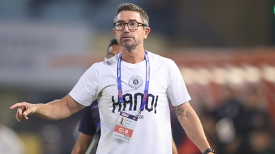 Harry Kewell បានសរសើរខ្សែបម្រើដែលកំពុងស្ថិតក្រោមការចាប់អារម្មណ៍ពី Kim Sang Sik។