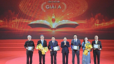 Două lucrări remarcabile au câștigat premiul A la Premiile Naționale de Carte.