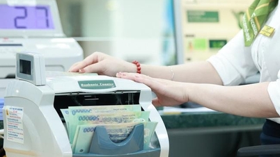 Kommersiella banker ökar sina ansträngningar för att stimulera utlåningen.