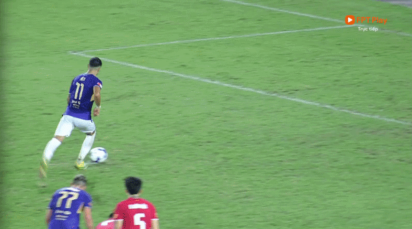 Do Hoang Hen gör två mål, Hanoi FC vinner övertygande mot Hanoi Police.