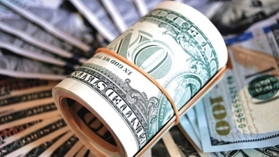 Middle East tensions push the US dollar to its highest level in three months.