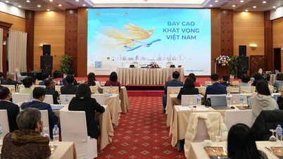 Vietnam Airlines mempromosikan pelancongan pada tahun 2026 dengan tema 'Melambung Tinggi dengan Aspirasi Vietnam'.