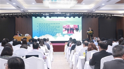 ອຸດສາຫະກຳການພິມເຜີຍແຜ່ຍັງຄົງເພິ່ງພາອາໄສປຶ້ມການສຶກສາຢ່າງຫຼວງຫຼາຍ, ແລະ ມີບັນຫາກັບສິ່ງພິມປອມ ແລະ ລະເມີດລິຂະສິດ.
