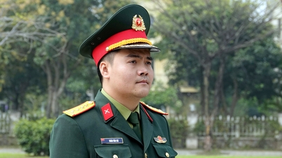 Phía sau cuộc đấu trí cân não với gián điệp