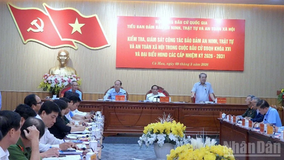 Phó Chủ tịch Quốc hội Trần Quang Phương kiểm tra công tác bầu cử tại Cà Mau
