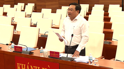 Başbakan, Khanh Hoa vilayetiyle nükleer enerji projelerinin ilerleyişi hakkında bir toplantı gerçekleştirdi.