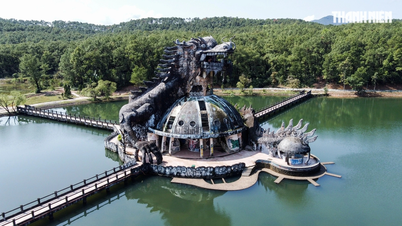 Un parc acvatic abandonat din Vietnam face o apariție tulburătoare în ziarele britanice.