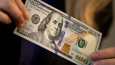 Обмінний курс долара США на сьогодні (10 березня): курс долара США коливається через різке зростання цін на нафту.