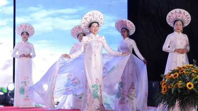 La diseñadora Lanise revive una herencia milenaria en el tradicional vestido vietnamita ao dai.