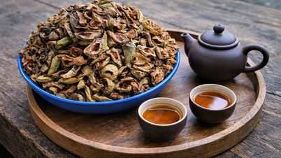水牛の角茶を飲むのは紳士にとって「苦痛」である。