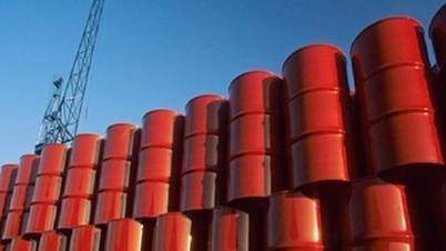 Światowe ceny ropy naftowej 10 marca: ropa WTI i Brent spadły o ponad 6%.