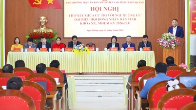 Chairman of the Provincial People's Committee Phan Huy Ngoc: Committed to implementing the action program in the spirit of "saying what you mean and doing what you say".