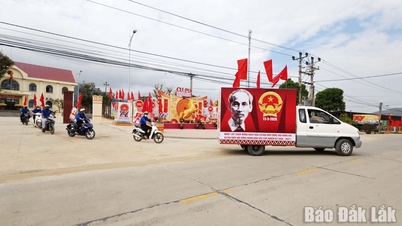 La comuna de Cu Pui utiliza diversas formas de propaganda electoral.