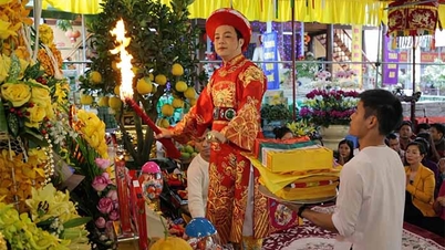 Kepercayaan Pemujaan Dewi Ibu di Provinsi Thanh Hoa (Bagian 2): Medium Roh – Warisan dalam Kehidupan Masa Kini