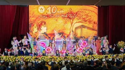 JIS کے 10 سال کا جشن: کریکٹر ایجوکیشن اور بین الاقوامی انضمام کا سفر